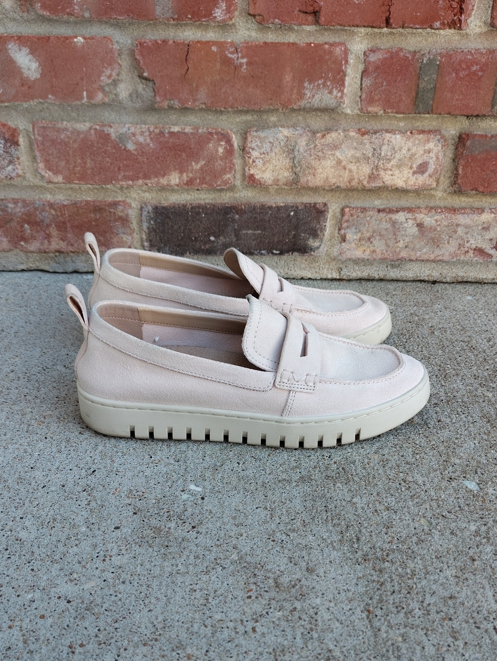 Vionic Uptown Suede Leather Pink Chunky Heels Loafers Size 8 Feminine Comfort